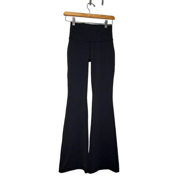 Aritzia Black Flare Pants - Picture 14 of 14